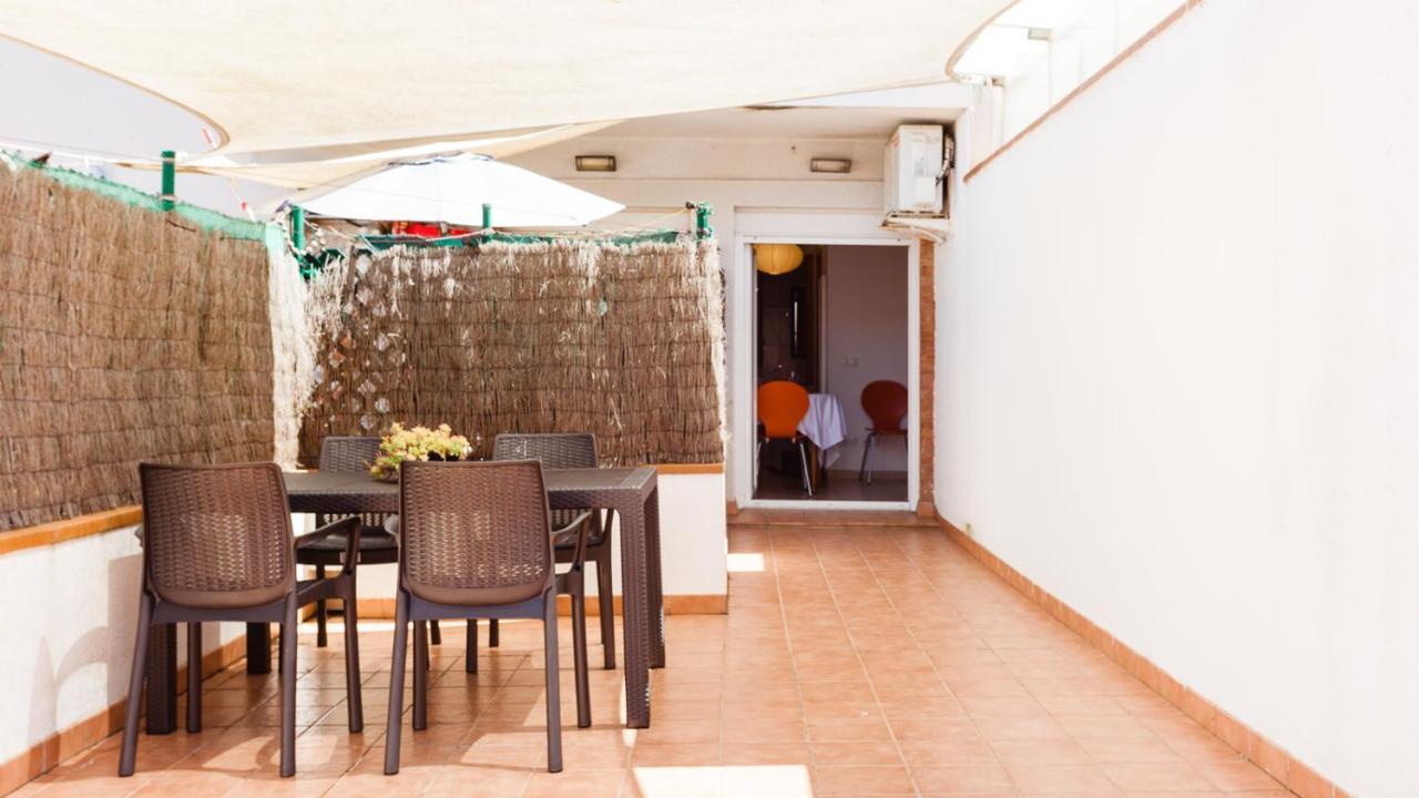 Patio Budget 12 Appartement *