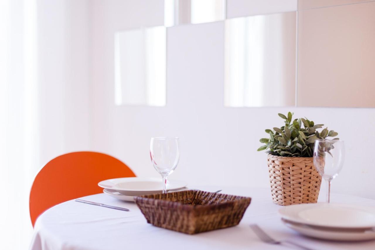 Patio Budget 12 * Calonge (Catalonia)